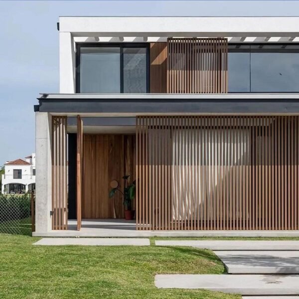 Viga Co-Extruded G04 Teak 42mm x 60mm stretch x 4 unidades