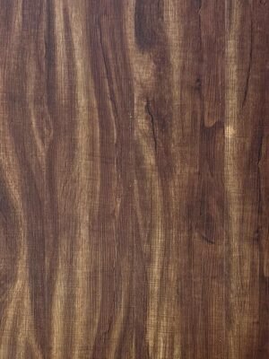 13d707d882c64a189893a8339332c3ab.jpg Piso Vinílico SPC Click Saddle 4mm