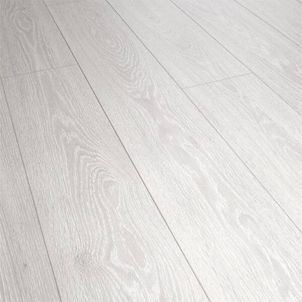 2a4544a05efd4e6c8dc681a995242944.jpg Piso Flotante Melamínico Roble Strassburgo D8011 AC5 8mm