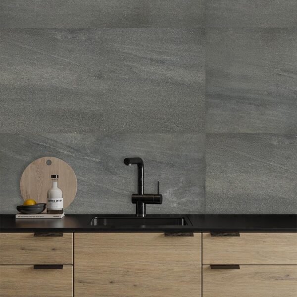 796d166c06184a5ab6ad25a951c699fa.jpg Porcelanato Bristol Black RC 60cm x 120cm