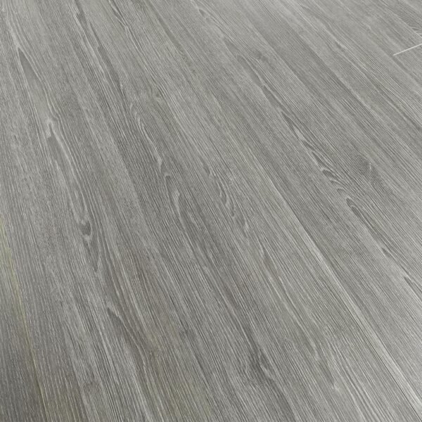 Piso Flotante Melamínico Roble Sheffield D2253 AC5 8mm