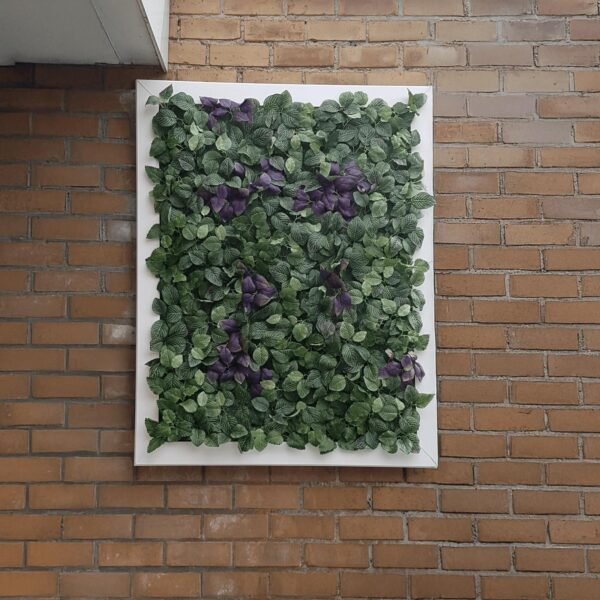 8307451c2bfe410aa9720f8b8a2312f4.jpg Jardín Vertical Hiedra MZ199012A