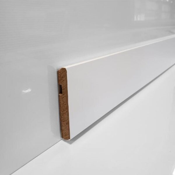 Varilla Zócalo Prepintado Curve Blanco 75 12mm x 75mm x 2600mm