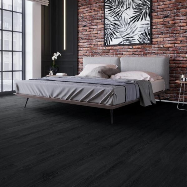 8e562017663a45de911657d655ba15b4.jpg Piso Flotante Melamínico Black Oak L8677 AC3 8mm