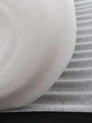 c1f00c270f1f46388c6a1f1c35dc7752.jpg Manta Bajo Piso Niveladora 2mm en Rollo 20m2