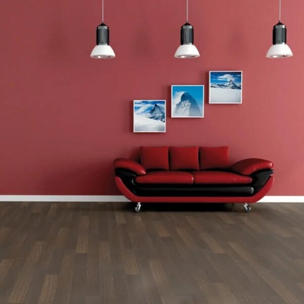 e22b30de790844a08f3ddea3f6ab5e91.jpg Piso Flotante Melamínico Wengue Tropical D2420 AC4 8mm